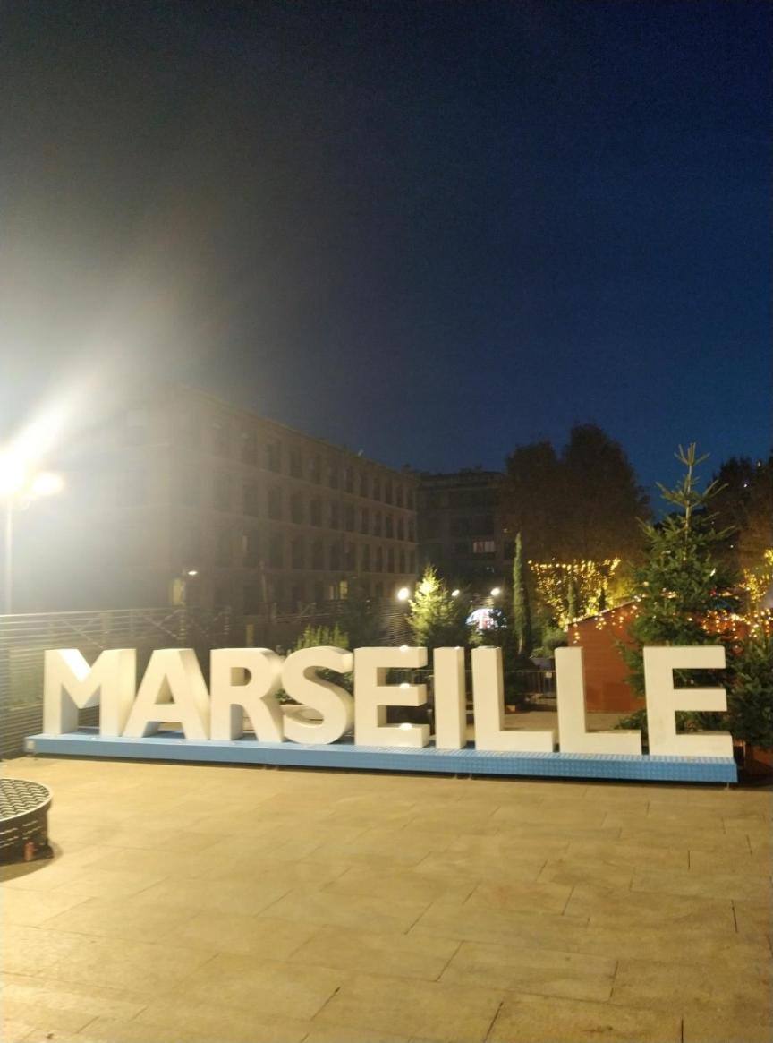 Apartment Petit Bonheur Au Coeur Du Vieux Port Marseille